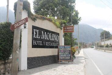 El Molino Hotel Y Restaurant