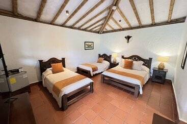 هتل Campestre Montecarlo