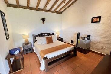 هتل Campestre Montecarlo