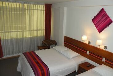هتل Cantuta Inn