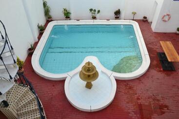 هتل Casa Morey