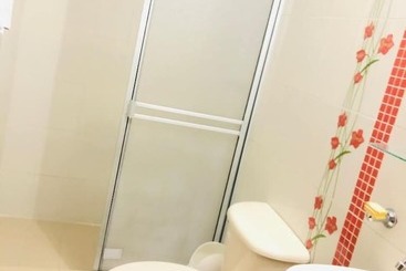 هتل Cinera