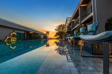 هتل Fusion Suites Phuket Patong
