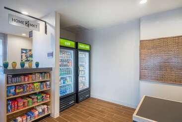 هتل Home2 Suites By Hilton Bowling Green