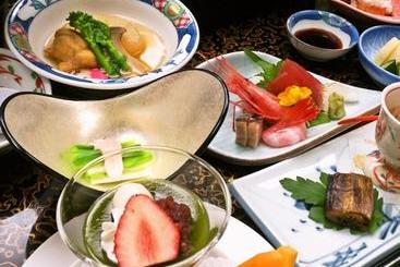 هتل Oshuku Onsen Kagasuke