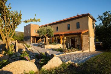 هتل Quinta Do Caminho, Al