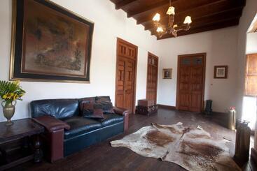 هتل Refugio De Santiago Ecolodge