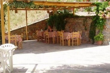 Apartment Hotel Irida