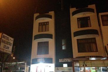 Paracas Hotel Ballestas Island