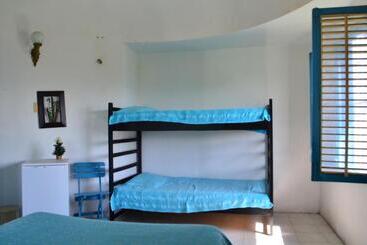 تختخواب و صبحانه Jardin Etnobotanico Villa Ludovica