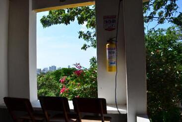 تختخواب و صبحانه Jardin Etnobotanico Villa Ludovica