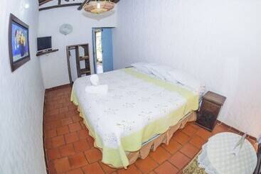 هتل Campestre El Santuario