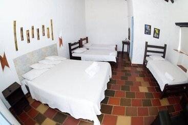 هتل Campestre El Santuario