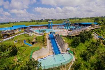 هتل Campestre Las Bailarinas