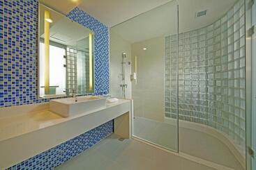 هتل Holiday Inn Express Tangshan Downtown, An Ihg