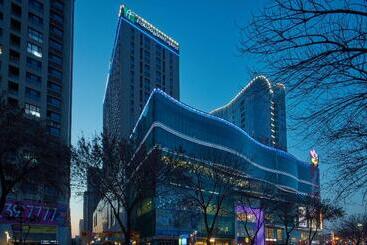 هتل Holiday Inn Express Tangshan Downtown, An Ihg