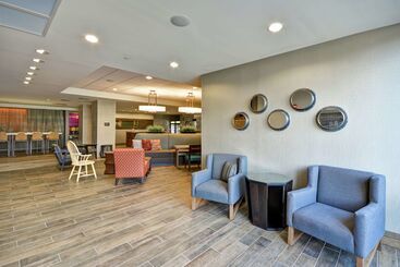 هتل Home2 Suites By Hilton  St. Simons Island