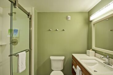 هتل Home2 Suites By Hilton  St. Simons Island