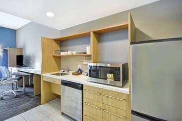 هتل Home2 Suites By Hilton  St. Simons Island