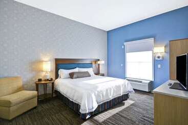 هتل Home2 Suites By Hilton  St. Simons Island