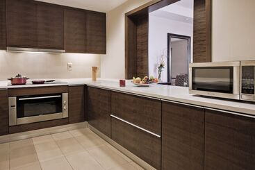 هتل Kin Plaza Arjaan By Rotana