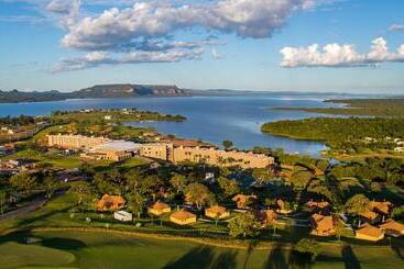 هتل Malai Manso Yacht Convention & Spa