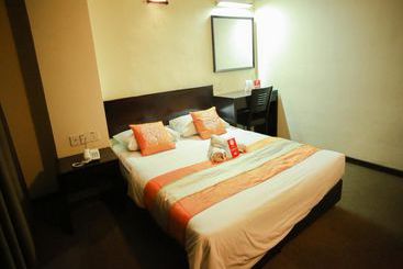 هتل Oyo Rooms Pandan Uptown
