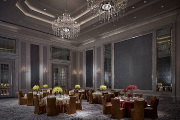 هتل The Ritzcarlton, Haikou