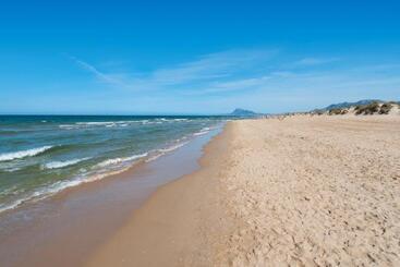 Las Dunas