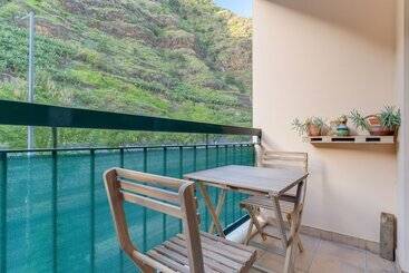 Isabel Apartment By Holiday Rental Madeira - Ribeira Brava