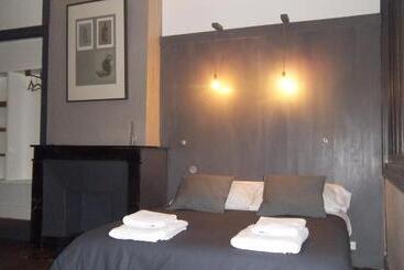 تختخواب و صبحانه Chambres D'hôtes L'epicurium