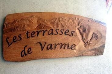 تختخواب و صبحانه Chambres D'hôtes Les Terrasses De Varme
