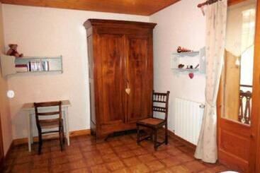 تختخواب و صبحانه Chambres D'hôtes Les Terrasses De Varme