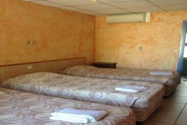 호텔 Hostellerie Du Loup