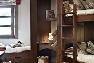هتل Hôtel Les Barmes De L Ours