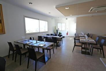 هتل Restaurant Les Pielettes