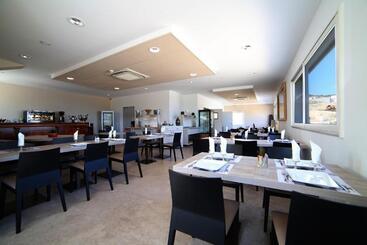 هتل Restaurant Les Pielettes