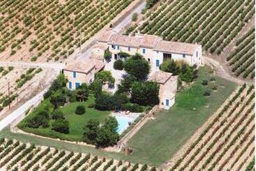 تختخواب و صبحانه Auberge Du Vin