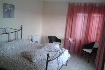 مبيت وإفطار Chambres D Hôtes La Prairie