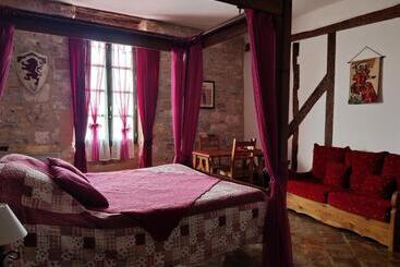 تختخواب و صبحانه Chambres D'hôtes L'escuelle Des Chevaliers