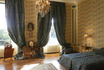 تختخواب و صبحانه Château De La Ferrière