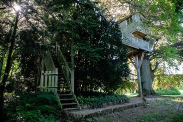 تختخواب و صبحانه Guesthouse Domaine Du Chalet
