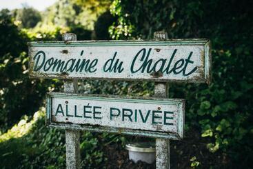 تختخواب و صبحانه Guesthouse Domaine Du Chalet