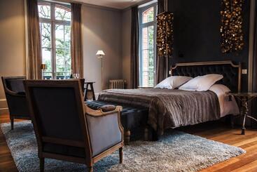 تختخواب و صبحانه Guesthouse Domaine Du Chalet