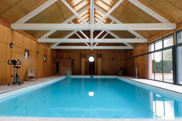تختخواب و صبحانه Guesthouse Domaine Du Chalet