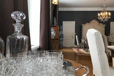 تختخواب و صبحانه Guesthouse Domaine Du Chalet