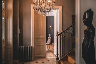 تختخواب و صبحانه Guesthouse Domaine Du Chalet