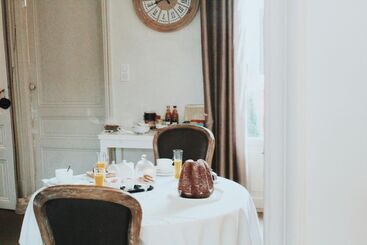 تختخواب و صبحانه La Maison De Marc