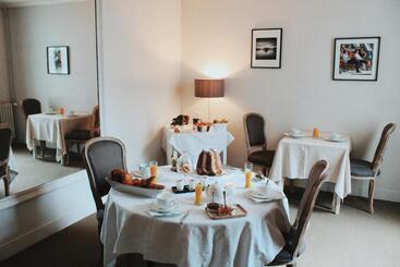 تختخواب و صبحانه La Maison De Marc