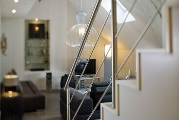 تختخواب و صبحانه Maison D Hote De Myon